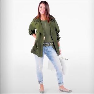 CAbi Army Green Expedition Jacket Style 5478 Size Medium